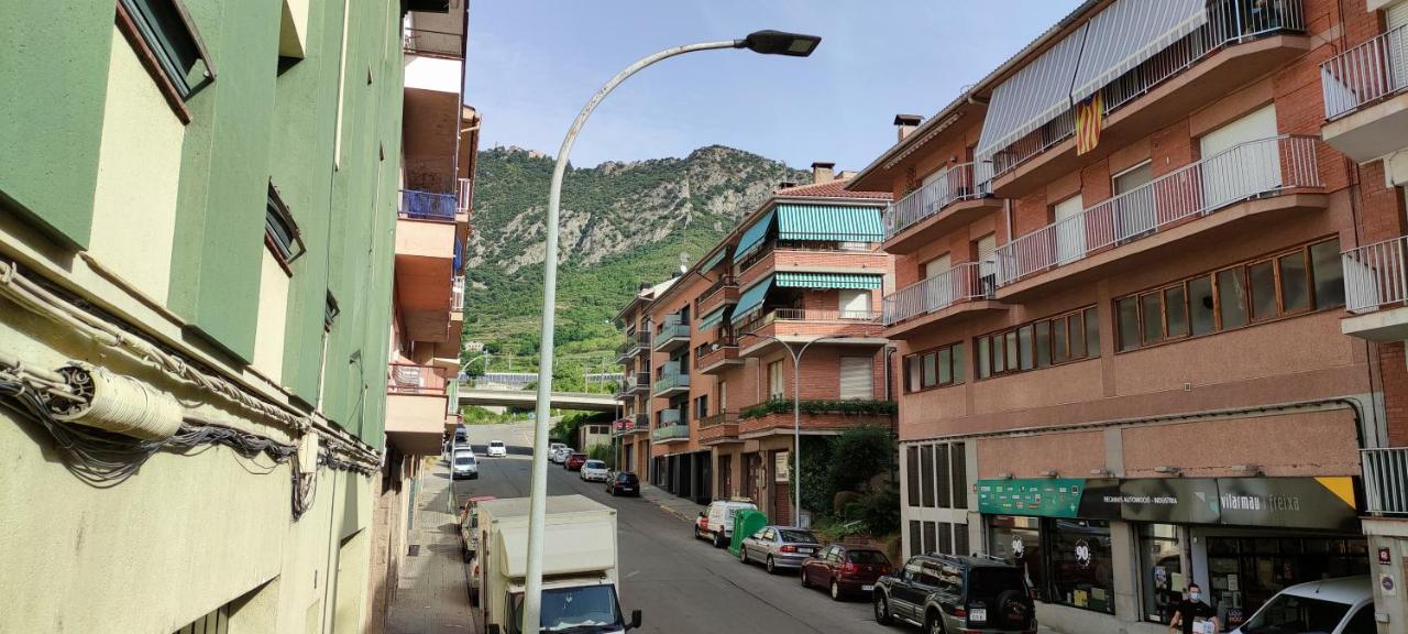 Apartamento Canyet Berga Zewnętrze zdjęcie